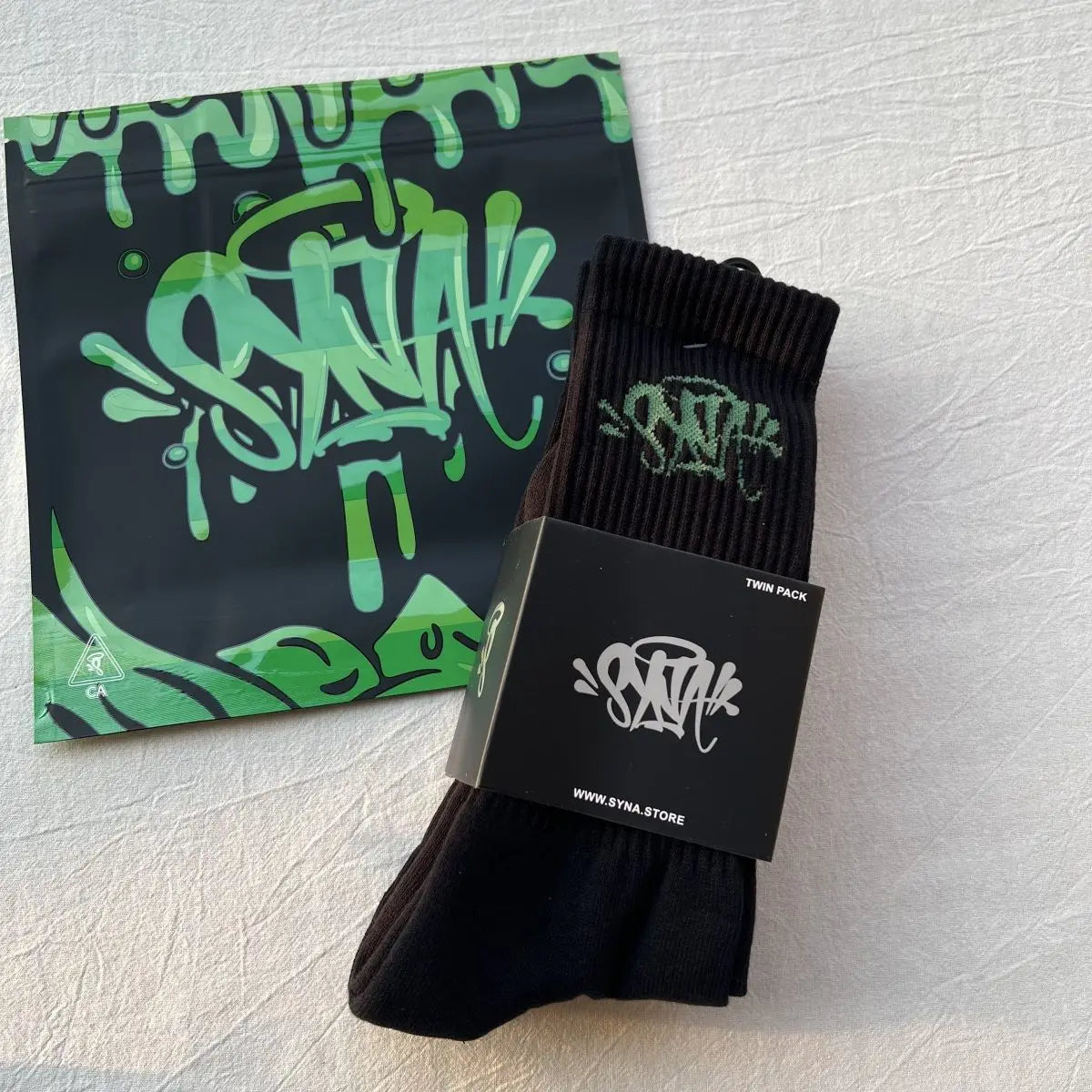 Sy World Socks Black Green Men Sock Mid-Calf Cotton Sport Socks Breathable Sweat Absorbent Fashionable Men's Socks
