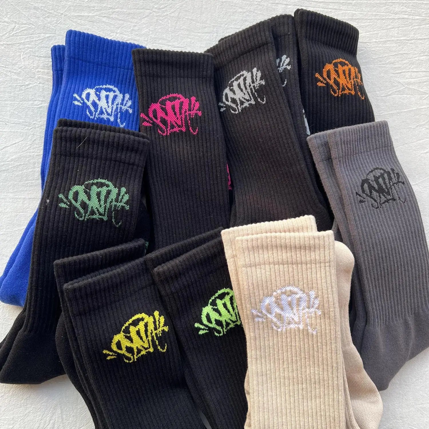 Sy World Socks Black Green Men Sock Mid-Calf Cotton Sport Socks Breathable Sweat Absorbent Fashionable Men's Socks